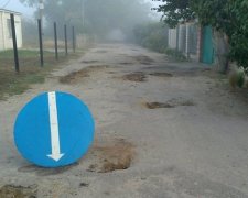 В Херсонской области перед выборами массово ремонтируют дороги (фото)