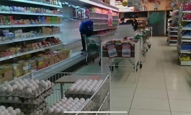 Супермаркет, фото: скріншот з відео