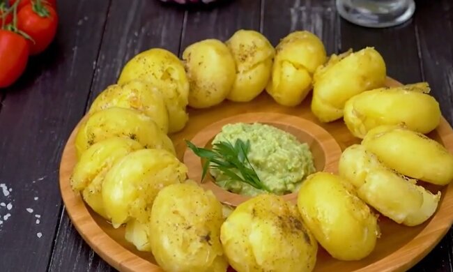 Страви з молодої картоплі, скріншот: YouTube