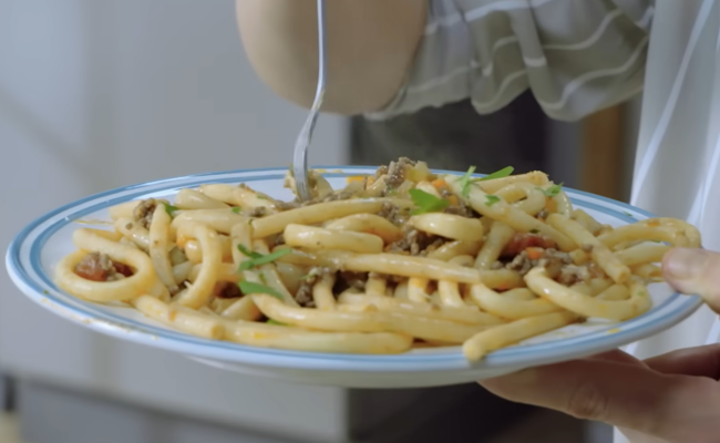 Макарони по-флотськи, фото: Znaj.ua