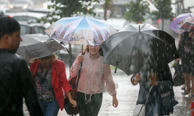 Погода на травень в Україні: циклон з Балкан підготував мерзенний сюрприз