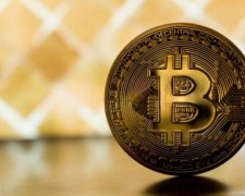 Курс биткоина на 2 мая: главная криптовалюта разрушила все надежды