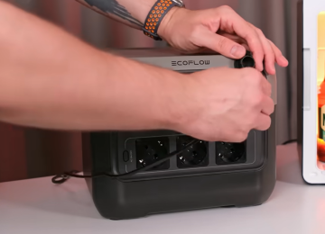 Зарядна станція, кадр з відео