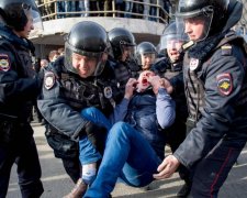 Путін пообіцяв придушити Майдан у шести країнах СНД