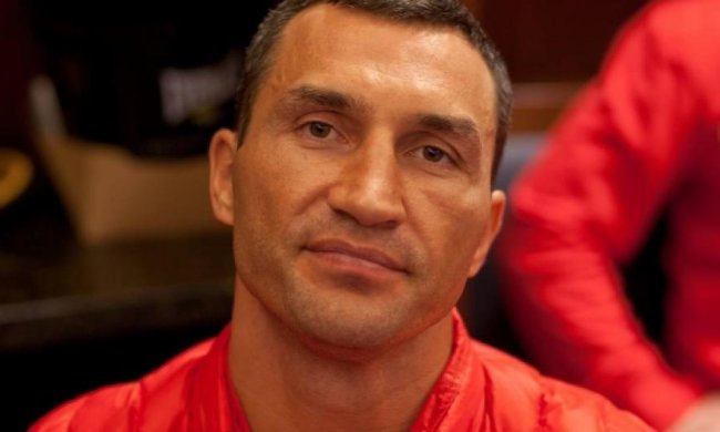 Потап нагодував Кличко м'ясним стейком (фото)