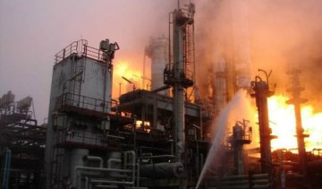 Потужний вибух на узбекистанському хімзаводі забрав життя людей