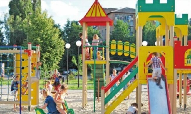 Наліпки навчать маленьких львів'ян правильно розмовляти