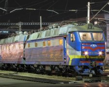Укрзалізниця не продає квитки: стала відома причина