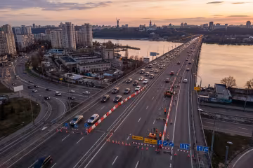 Південний міст Київ перекриття руху