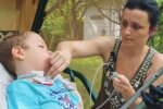 Катерина з сином, скріншот з відео