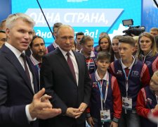 Заслужені артисти з ФСБ: штатний фотограф Кремля зганьбив Путіна на всю Росію