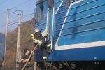 Реформи від Балчуна: сотні пасажирів ледь не згоріли заживо в поїзді