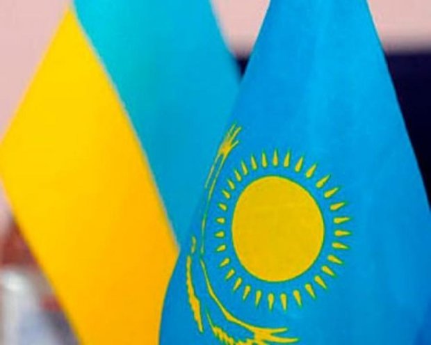 Казахстан продолжит торговать с Украиной 