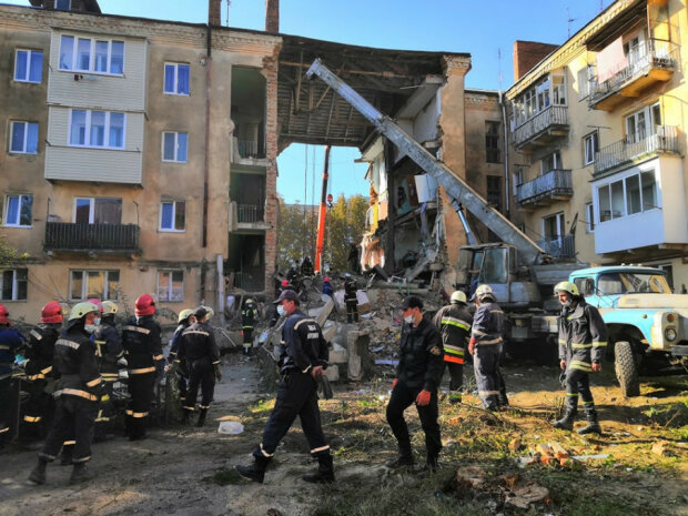 Эксперты рассказали, почему мог рухнуть дом в Дрогобыче: "Жизни людей оборвал…"