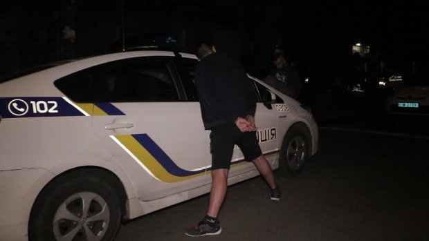 У Києві напали на касиршу популярного "лохотрону": оглушив та роздягнув до нитки, в касі - порожньо