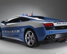 Аваков опроверг информацию о Lamborghini для киевских патрульных