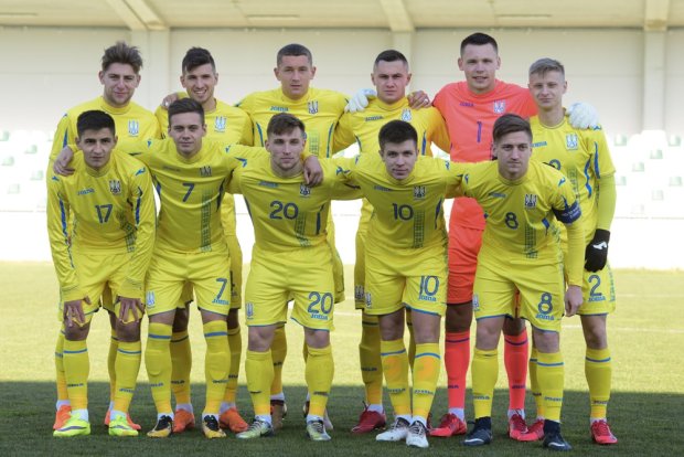Головного тренера збірної України з футболу відправили у відставку
