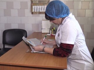 Лікарі в Україні, фото currenttime