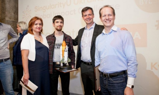 Украинцы впервые выиграли обучение в NASA