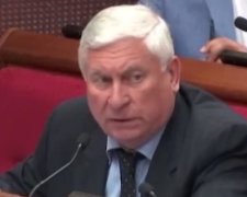 Деньги на ремонт киевских подъездов идут в карманы чиновникам
