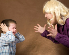 Кричати на дитину: фото з вільних джерел