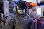 Танкісти отримають шоломи, здатні бачити крізь стіни