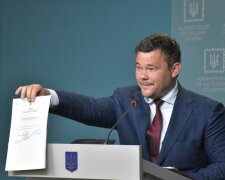 Богдан рассказал о проплаченных митингах против "формулы Штайнмайера": все расценки слили в сеть