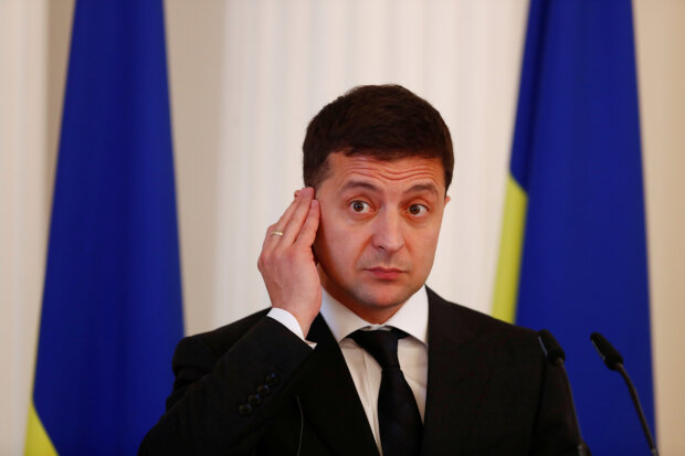 Главное за ночь: невыполненные обещания Зеленского, Украина без денег, обострение на Донбассе и космические платежки за газ