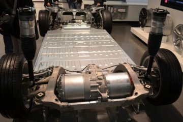Tesla работает над двигателем с миллионным пробегом (видео)