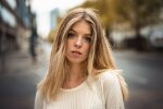 Привітання з Днем ангела Анни у листівках і віршах