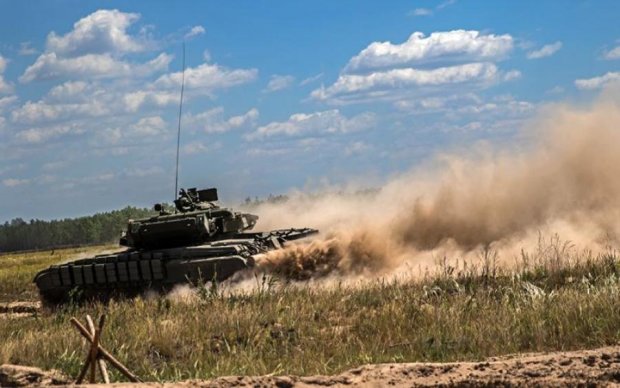 Украинские воины провели впечатляющие соревнования на танках