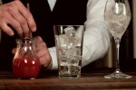 Приготування коктейлів, скріншот відео