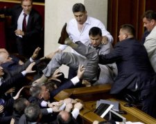 Украинцы узнали, сколько денег из них высосали политические партии