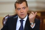 Медведєву - 53: найепічніші фрази і витівки ходячого мема російської політики