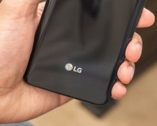 LG отказывается от гибких смартфонов: названа главная причина