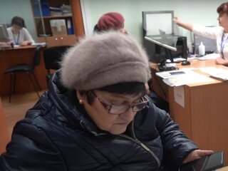 Допомога ВПО. Фото: скрін youtube