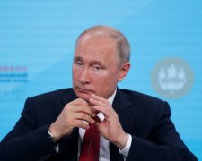 Путин в памперсах неуверенно оседлал гроб на колесиках: "Очень странные понты"