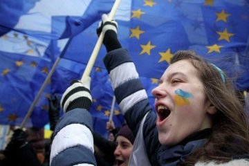 Только треть украинцев не хочет в Евросоюз