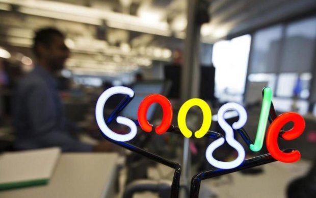 Google удалила сотни тысяч приложений