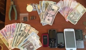 Львівські копи били затриманих та вимагали в них гроші