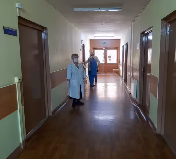 У Франківську роблять унікальні операції - боги зі скальпелями рятують пацієнтів з раком мозку