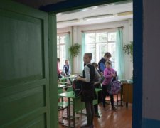 Сельские школы могут навсегда исчезнуть: что предлагают родителями взамен