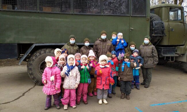 благодійна акція в ООС, фото з Facebook