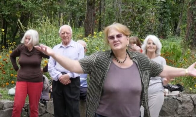 Тих, хто втомився від роботи, чекає сюрприз: в ПФУ озвучили умови виходу на пенсію "за бажанням"