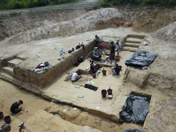 Розкопки в Амьєні