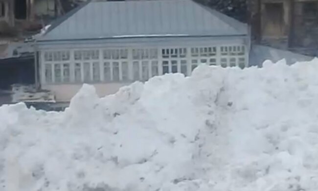 Снігова лавина в Дагестані, кадр з відео