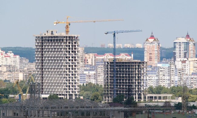 Забудова Києва. Ціни на квартири не падають попри війну