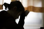 Посивів від горя: названа ще одна причина ранньої старості