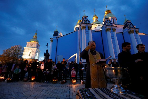 Погода на Пасху: украинцам посоветовали не расслабляться в светлый праздник