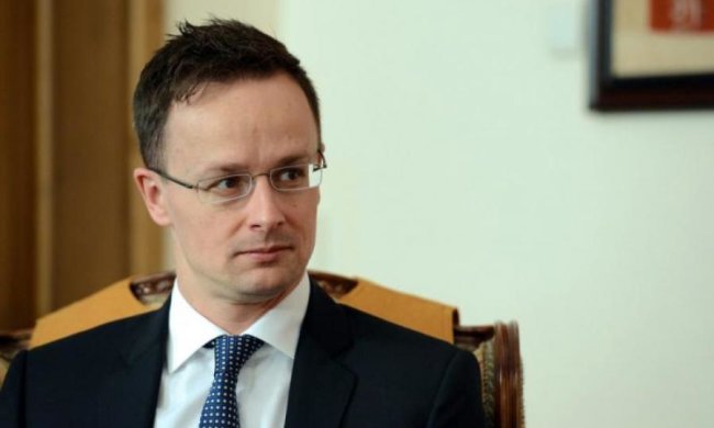 Венгрия продолжила коварный шантаж Украины
